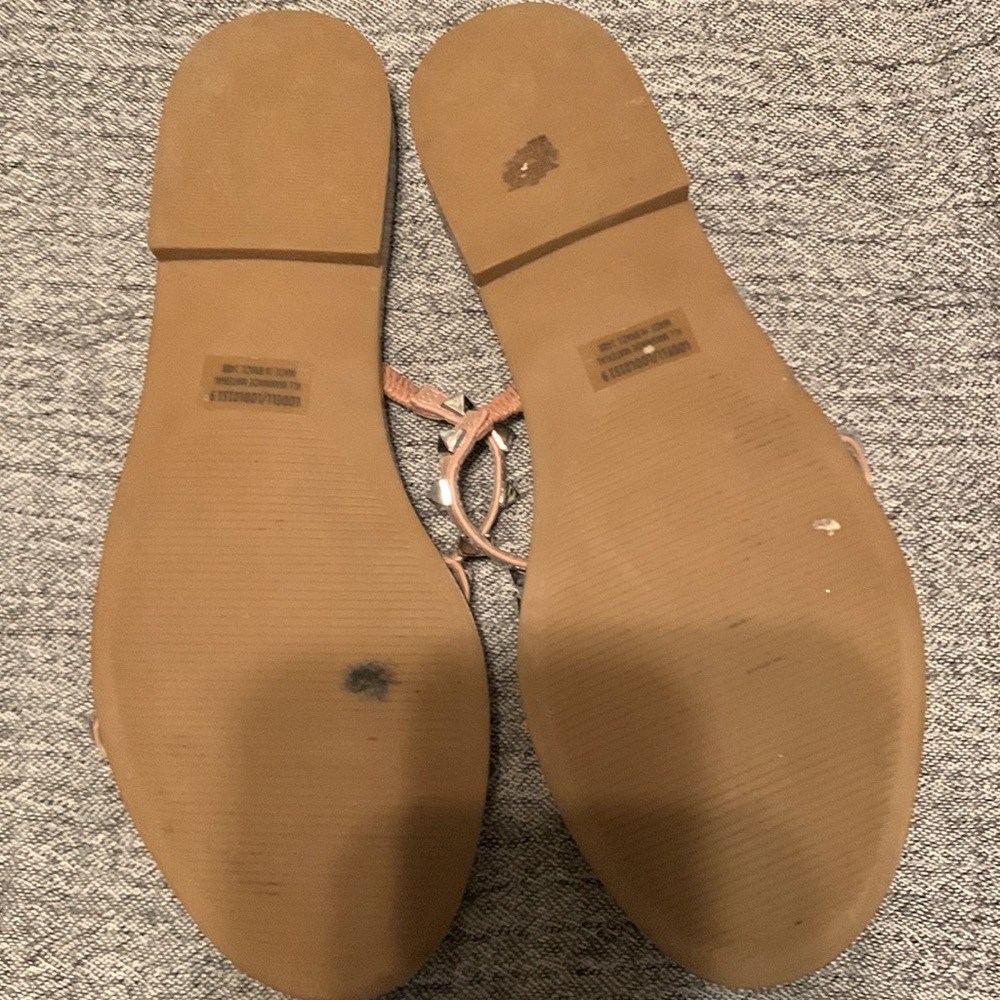 Shoes - Picture 2 of 2